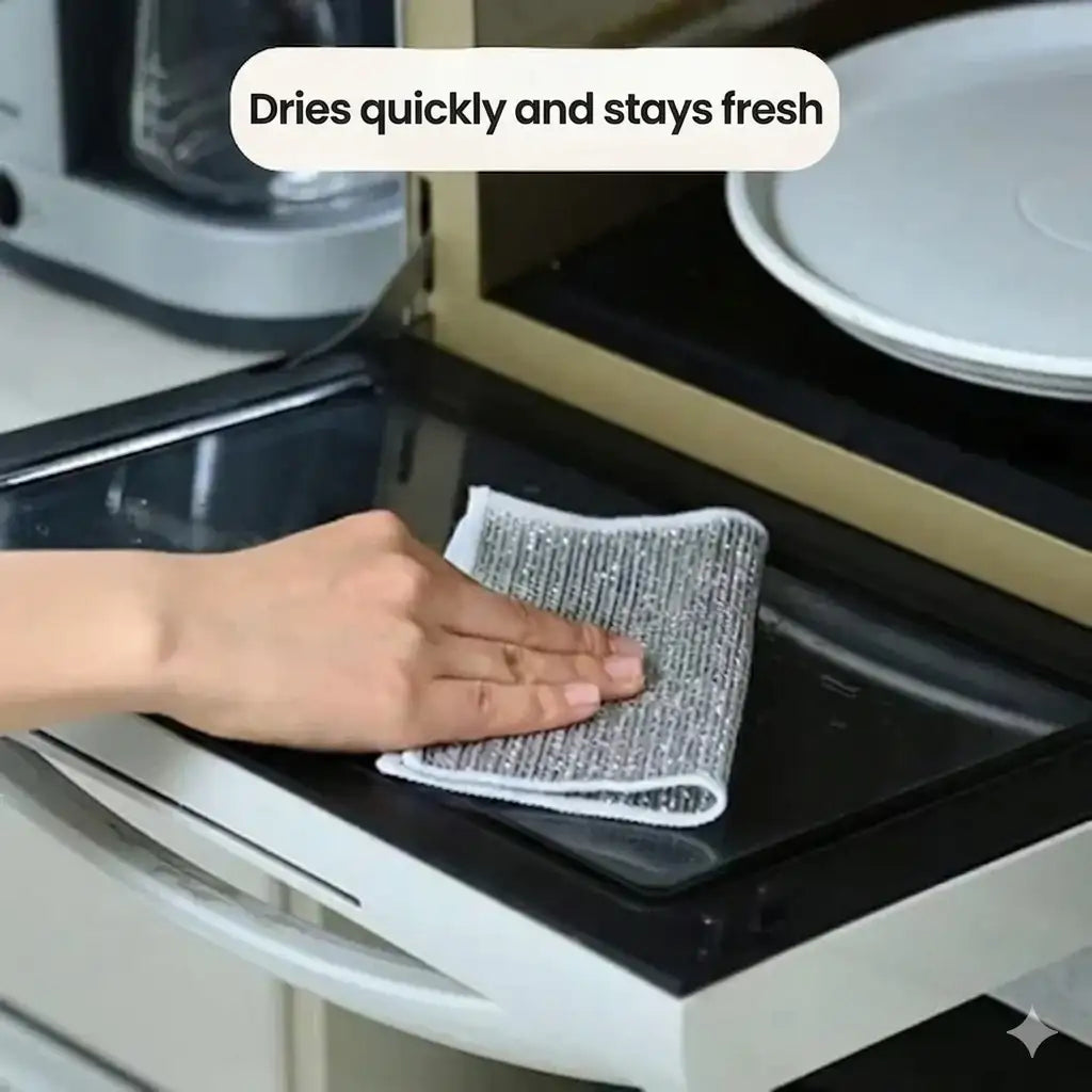 EasyClean™ - Tough and scratch-free cleaning every time!