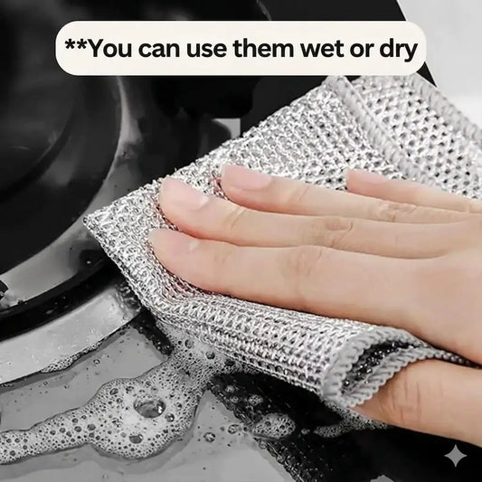 EasyClean™ - Tough and scratch-free cleaning every time!