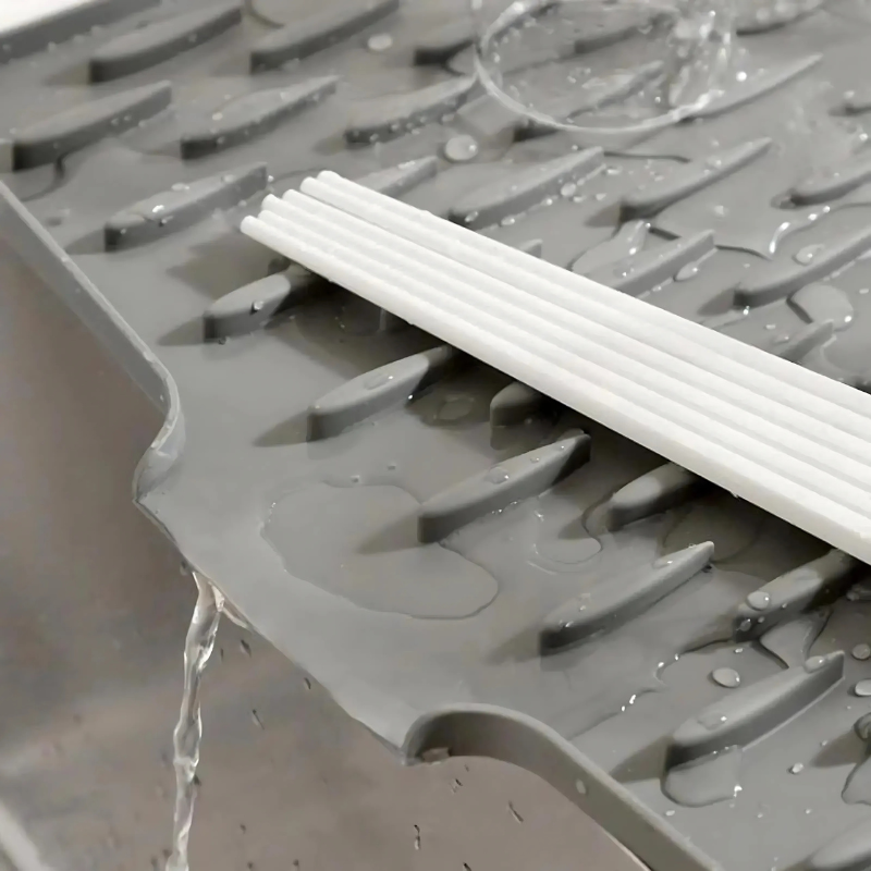 Globetrek | 2+1 FREE: Multi-Purpose Silicone Drying & Heat-Resistant Mat